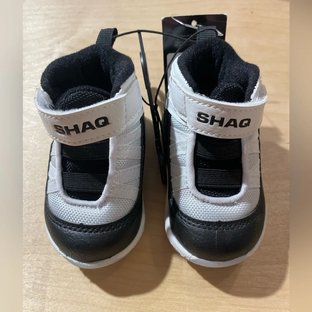 Shaq Infant Athletics Shoes size 3 (JY)